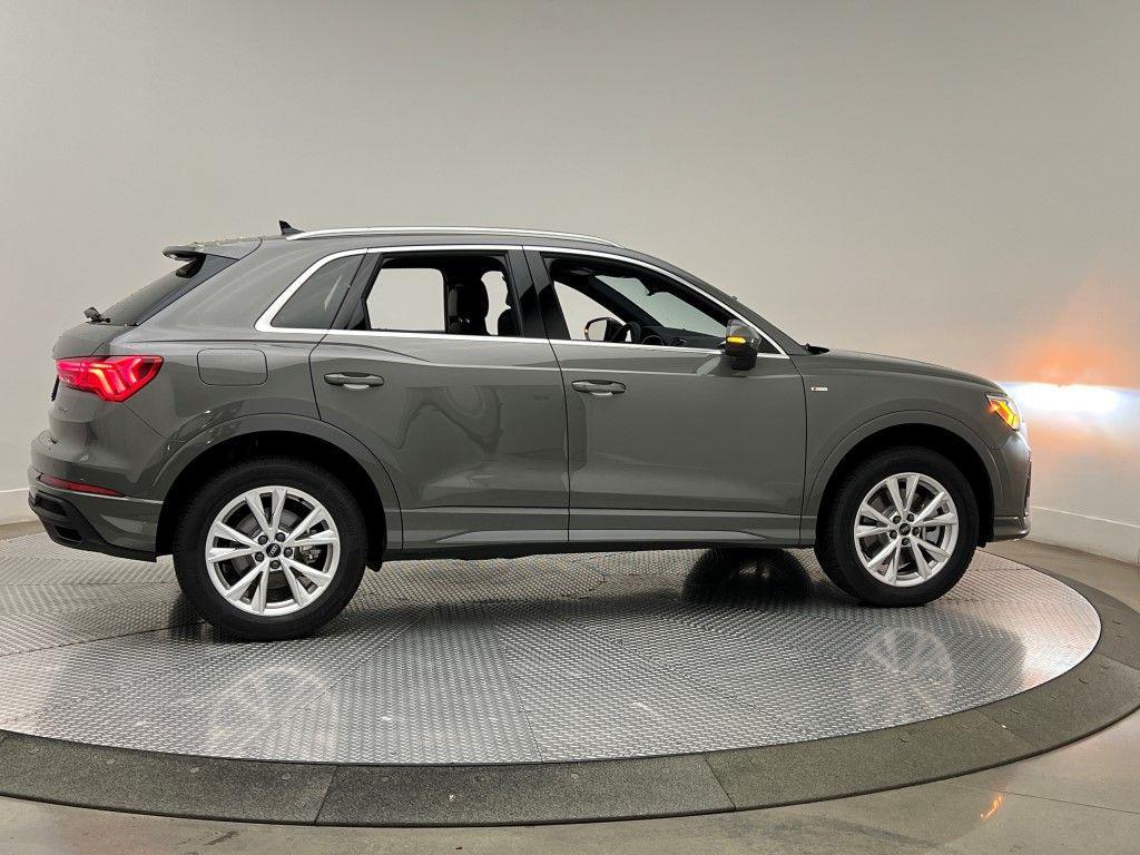 new 2025 Audi Q3 car, priced at $44,060