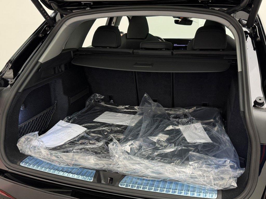 new 2025 Audi Q5 car, priced at $61,300