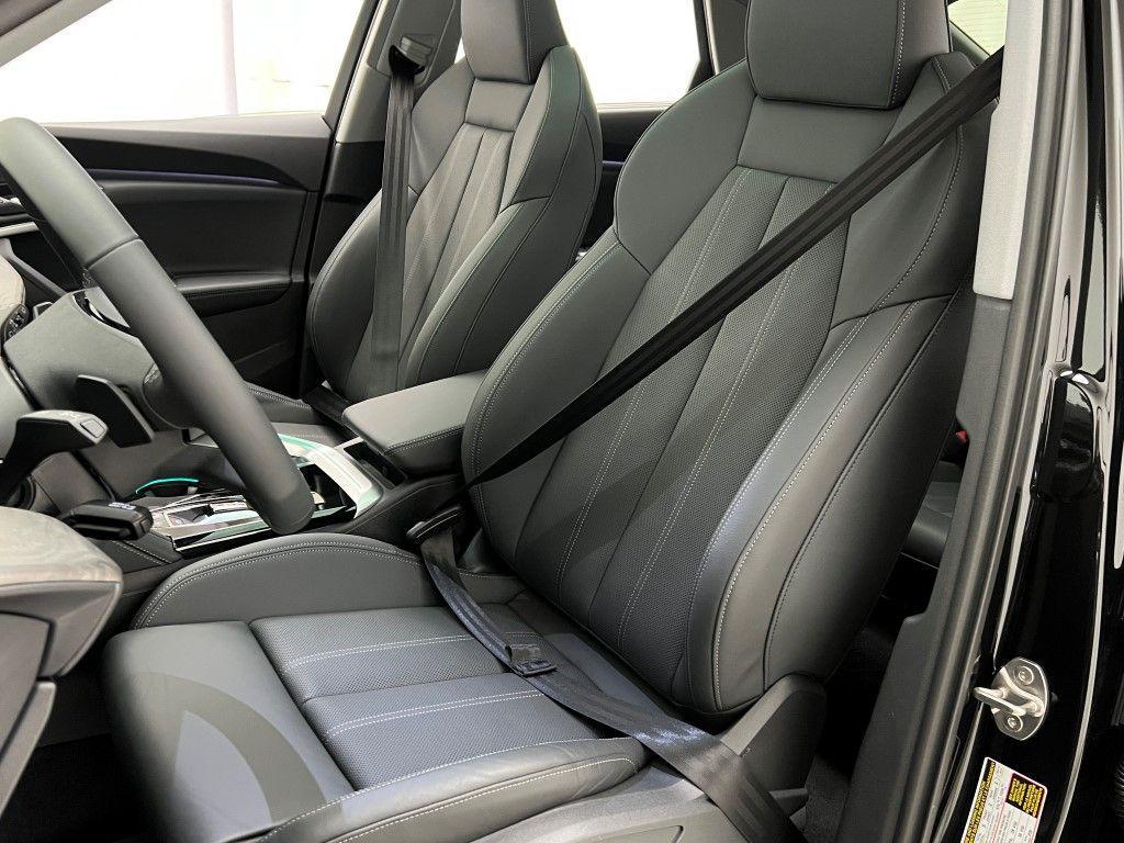 new 2025 Audi Q5 car, priced at $64,050