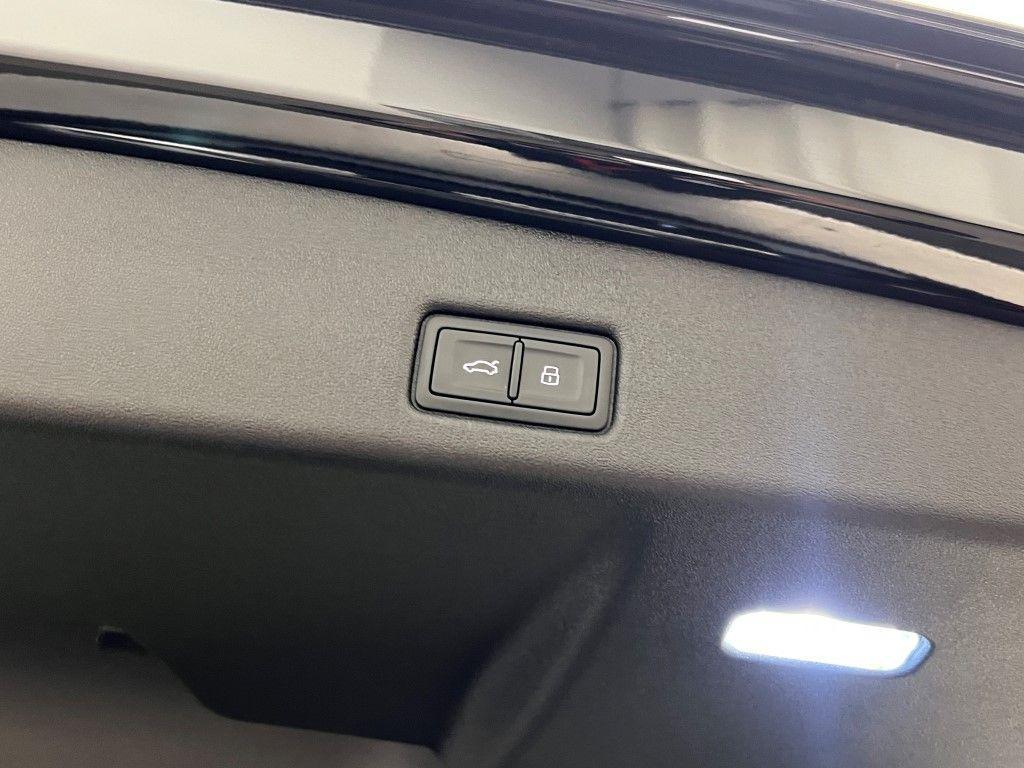 new 2025 Audi Q5 car, priced at $64,050