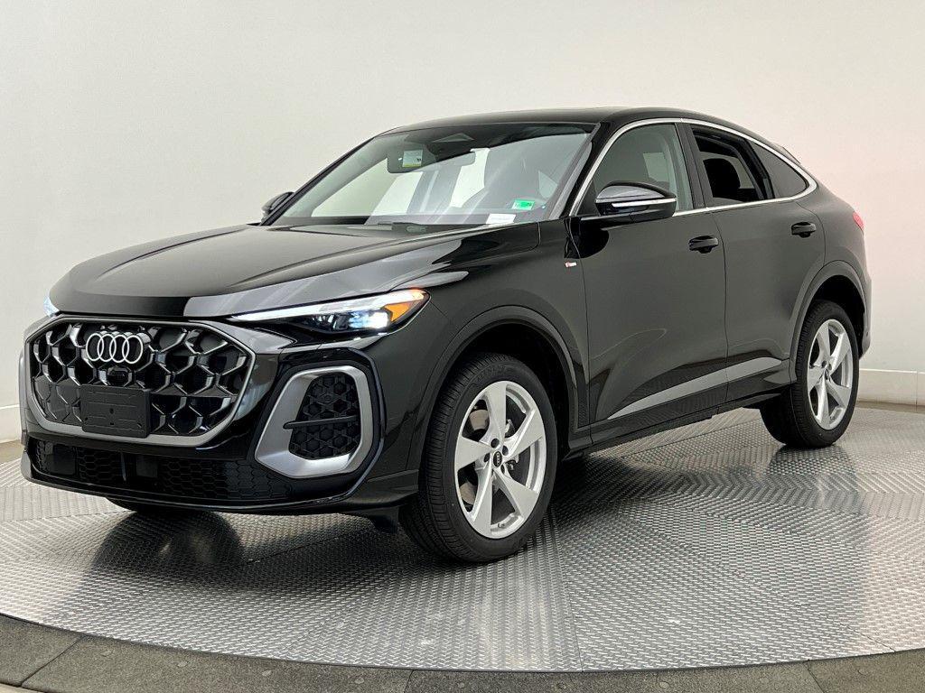 new 2025 Audi Q5 car, priced at $64,050