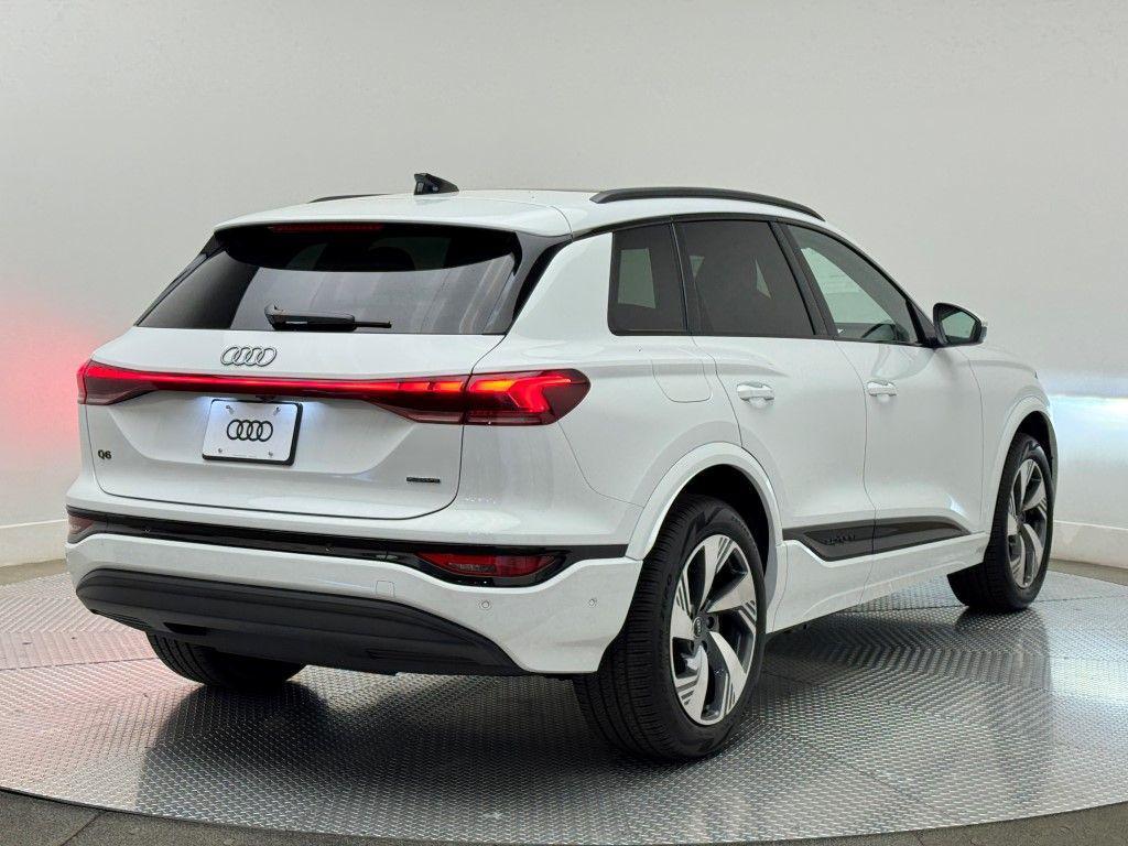 new 2025 Audi Q6 e-tron car, priced at $75,085