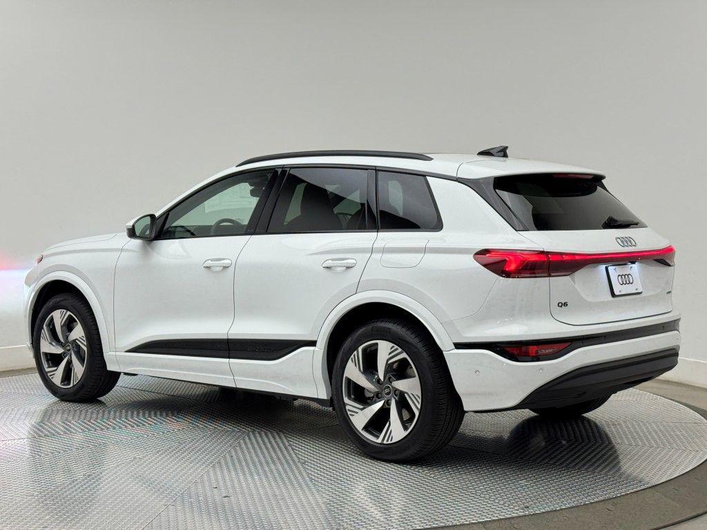 new 2025 Audi Q6 e-tron car, priced at $75,085