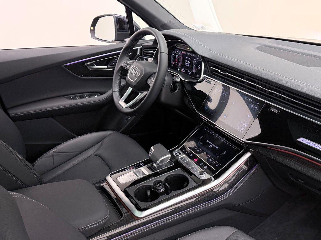 used 2025 Audi Q7 car, priced at $54,900