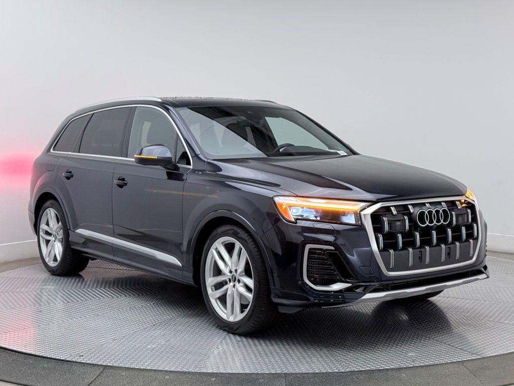 used 2025 Audi Q7 car, priced at $54,900