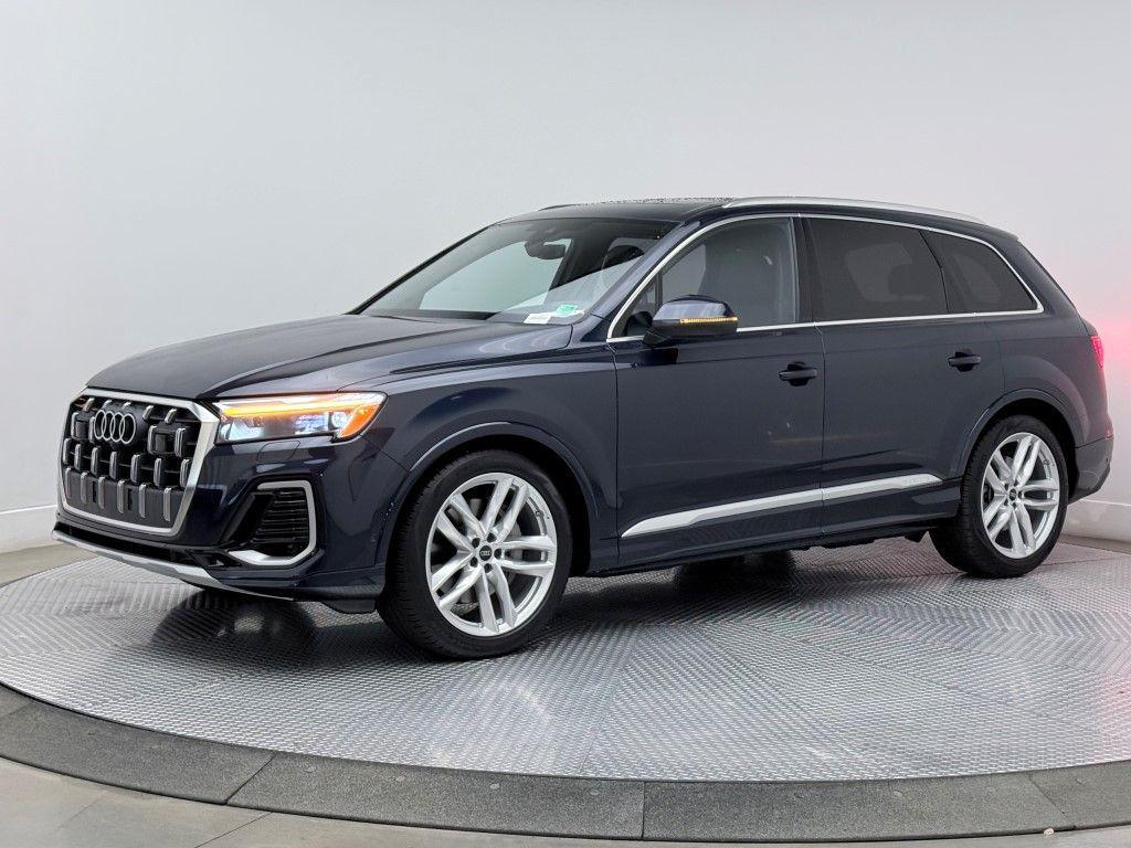 used 2025 Audi Q7 car, priced at $54,900