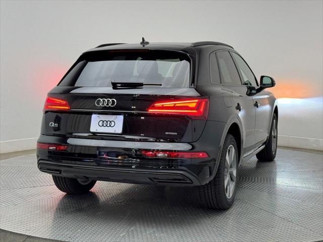 new 2025 Audi Q5 car, priced at $49,785