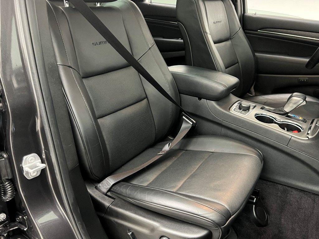 used 2017 Jeep Grand Cherokee car, priced at $20,500