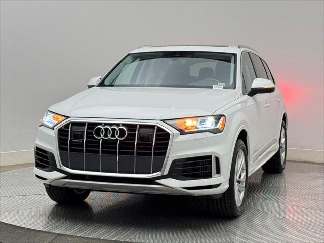 used 2023 Audi Q7 car, priced at $43,901