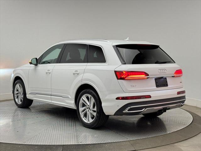 used 2023 Audi Q7 car, priced at $43,901