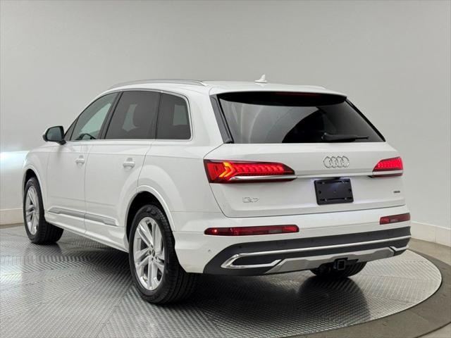 used 2023 Audi Q7 car, priced at $43,901