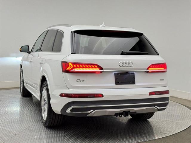 used 2023 Audi Q7 car, priced at $43,901