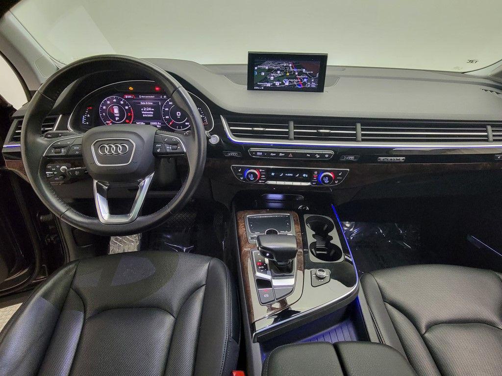 used 2018 Audi Q7 car, priced at $18,400