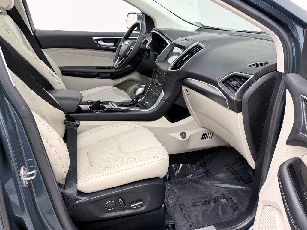 used 2016 Ford Edge car, priced at $13,900