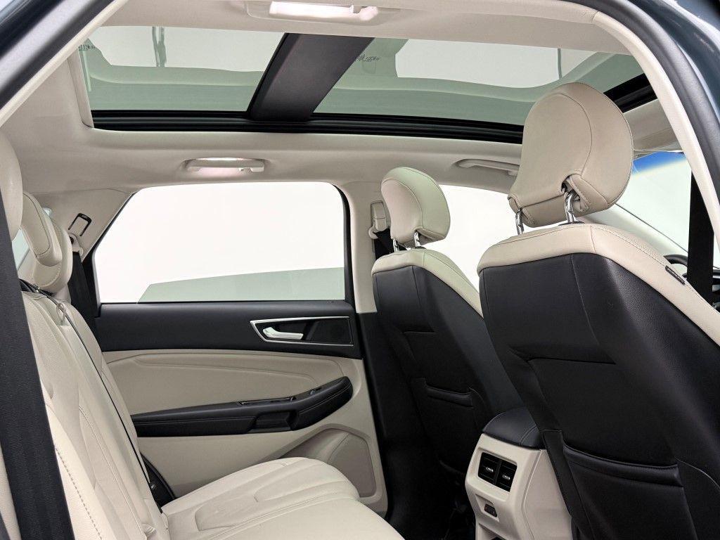 used 2016 Ford Edge car, priced at $13,900