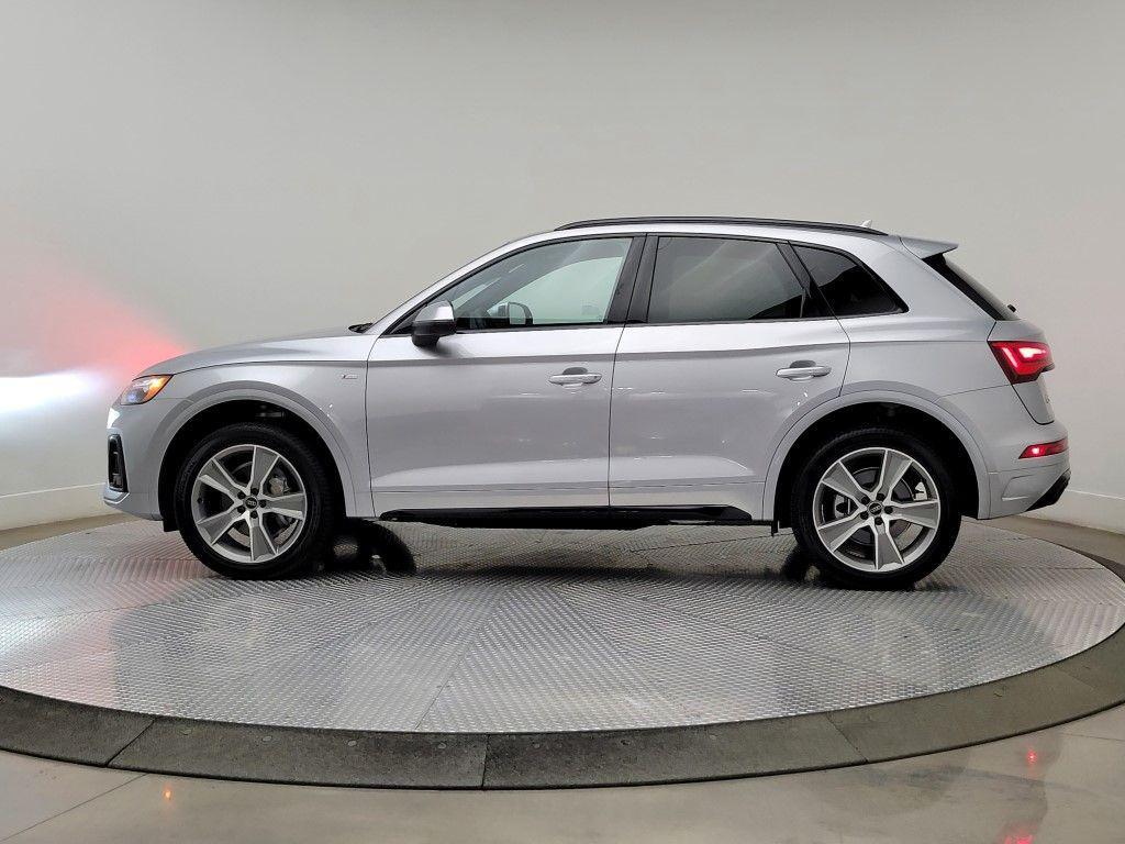 used 2025 Audi Q5 car, priced at $41,901