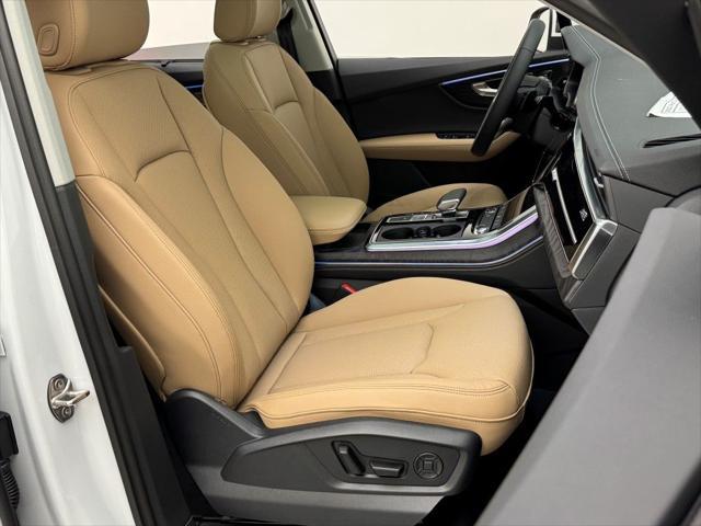 new 2025 Audi Q7 car, priced at $70,555