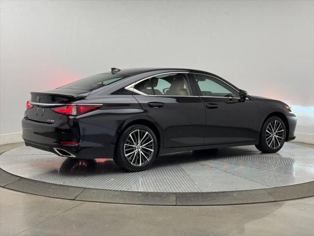 used 2022 Lexus ES 350 car, priced at $33,900