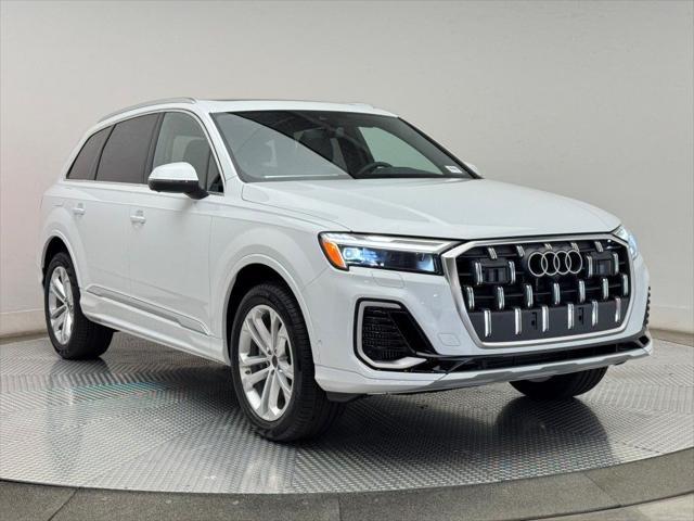 new 2025 Audi Q7 car, priced at $74,540