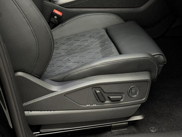 new 2025 Audi SQ5 car, priced at $74,065