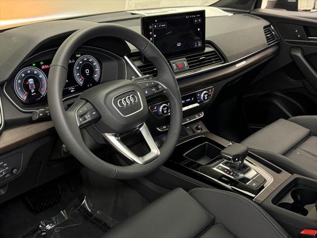 new 2025 Audi Q5 car, priced at $59,950