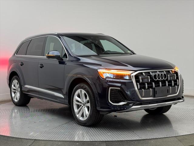 new 2025 Audi Q7 car, priced at $65,730