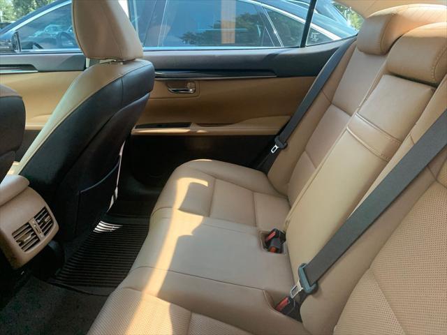 used 2017 Lexus ES 350 car, priced at $16,900