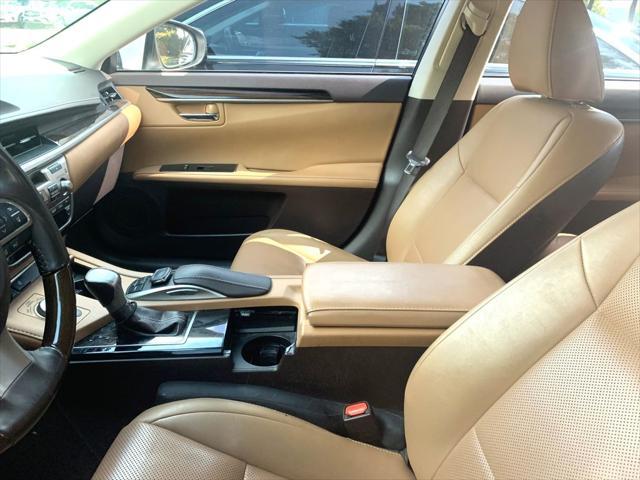 used 2017 Lexus ES 350 car, priced at $16,900