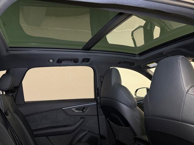 new 2025 Audi SQ7 car, priced at $99,140