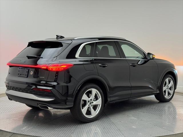new 2025 Audi Q5 car, priced at $64,250