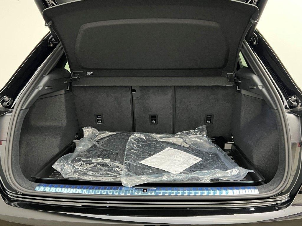 new 2025 Audi Q3 car, priced at $47,110