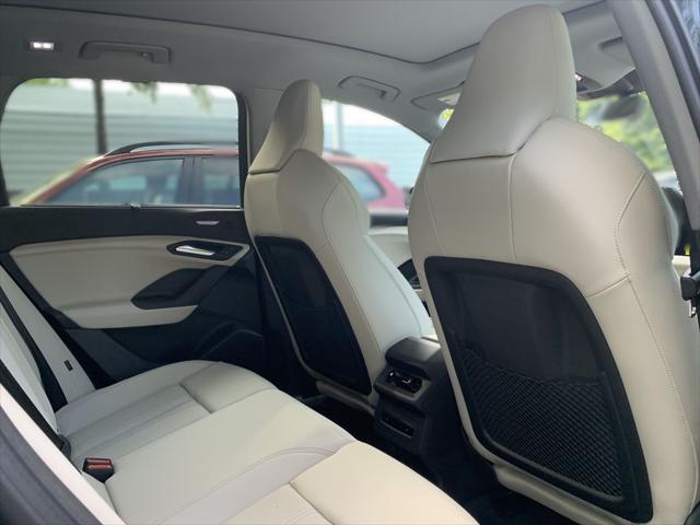 new 2025 Audi Q6 e-tron car, priced at $77,750