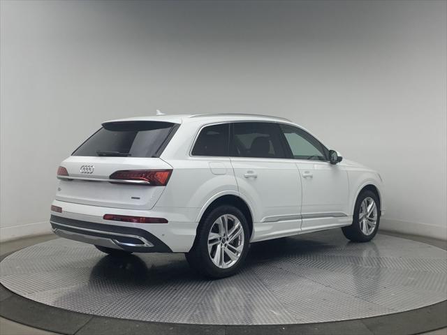 used 2023 Audi Q7 car, priced at $44,000