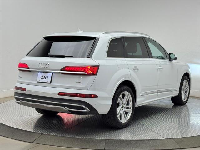 used 2024 Audi Q7 car, priced at $52,000