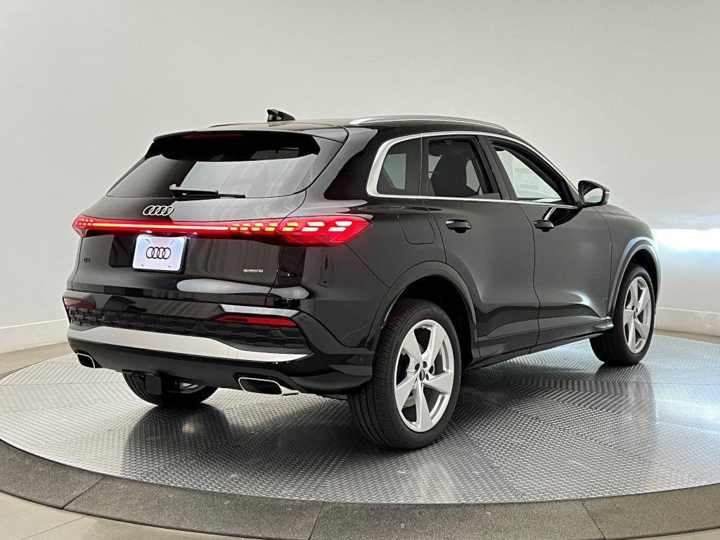 new 2025 Audi Q5 car, priced at $61,950