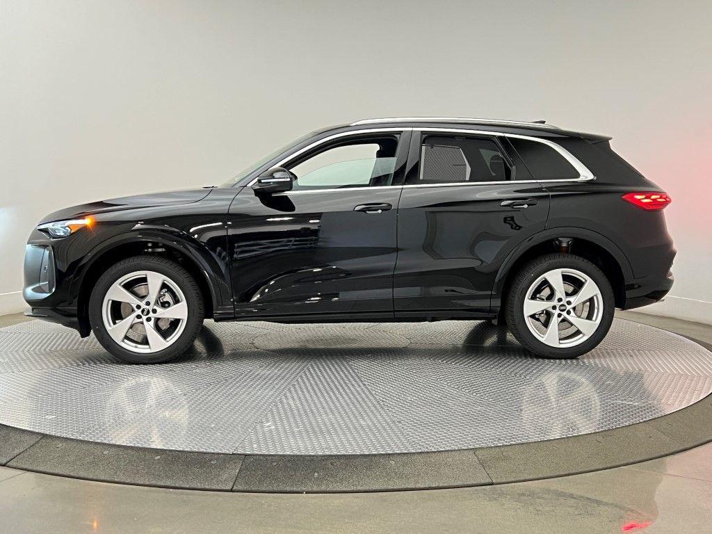 new 2025 Audi Q5 car, priced at $61,950