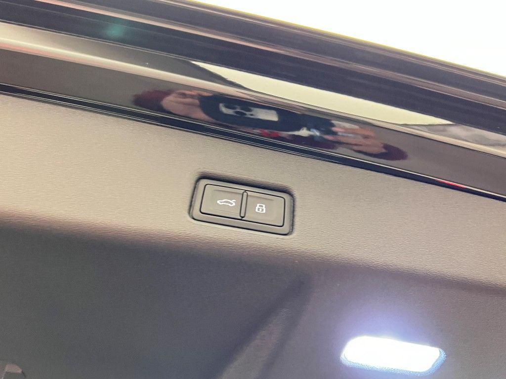 new 2025 Audi Q5 car, priced at $61,950