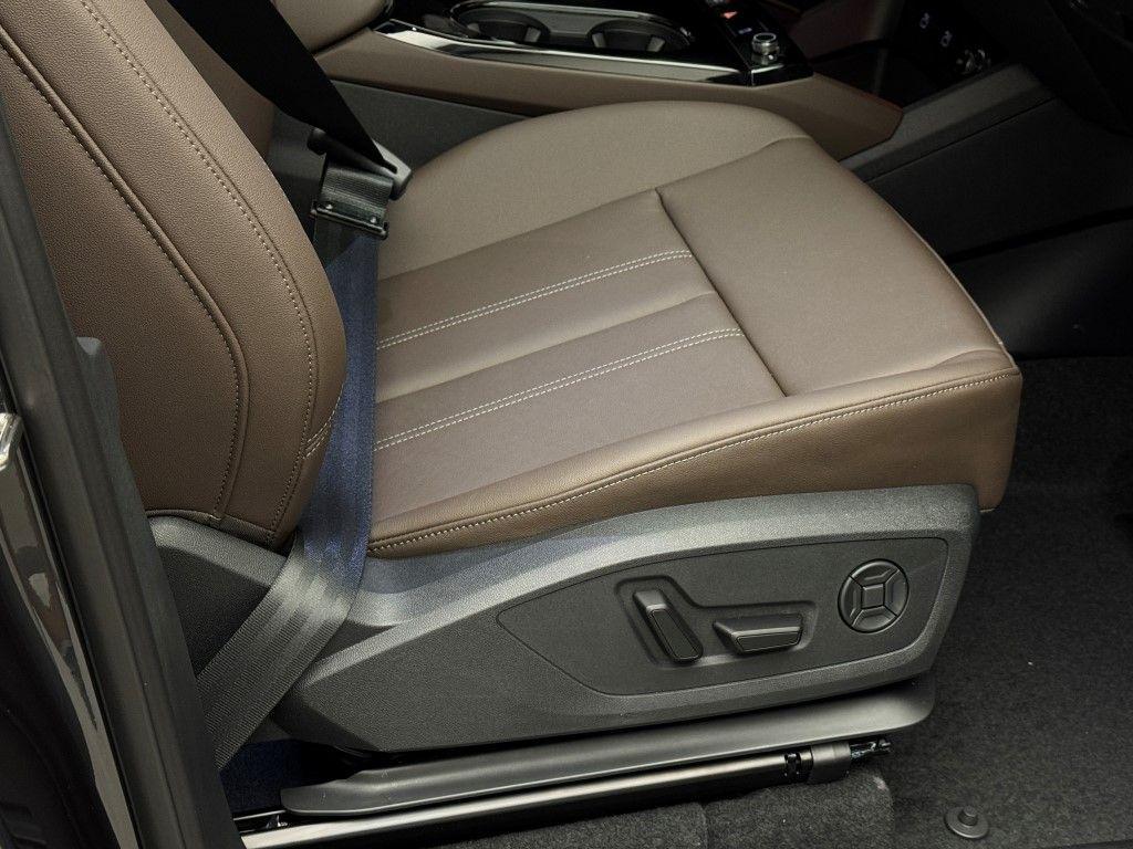 new 2025 Audi Q6 e-tron car, priced at $74,450
