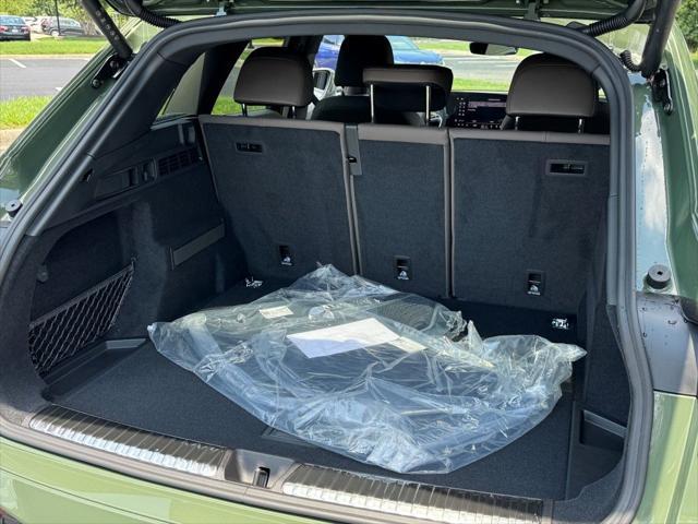 new 2025 Audi Q5 car, priced at $59,760