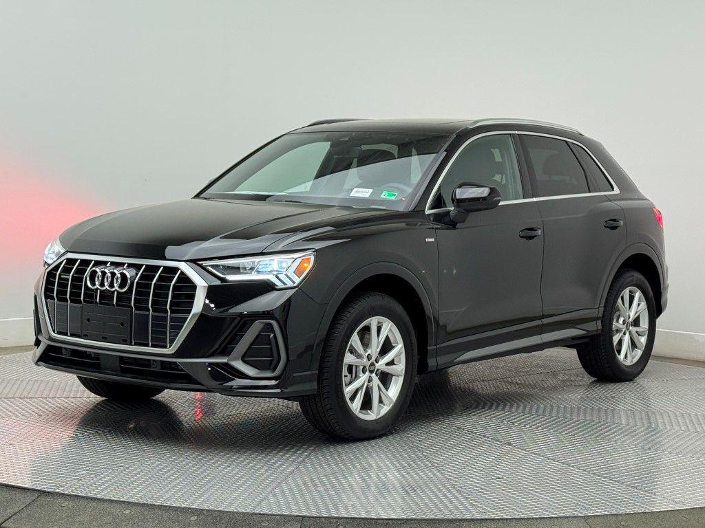 new 2025 Audi Q3 car, priced at $47,200