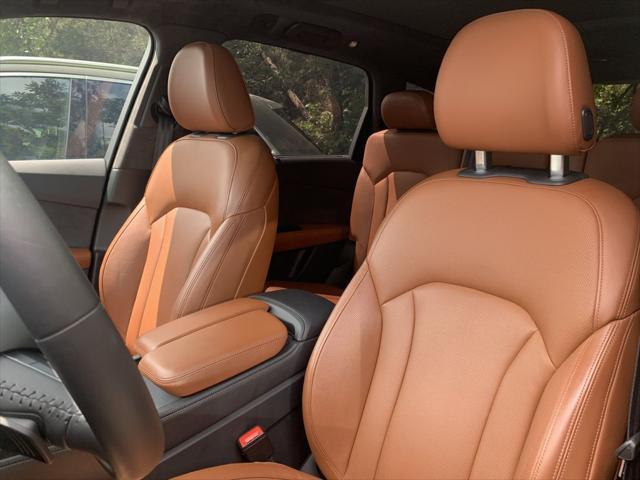used 2019 Audi Q7 car, priced at $27,900