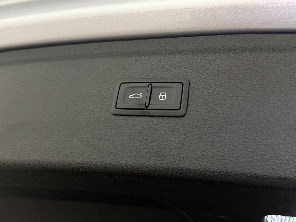 used 2025 Audi Q5 car, priced at $40,900