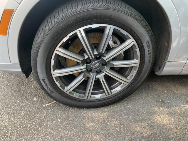 used 2019 Audi Q7 car, priced at $18,000