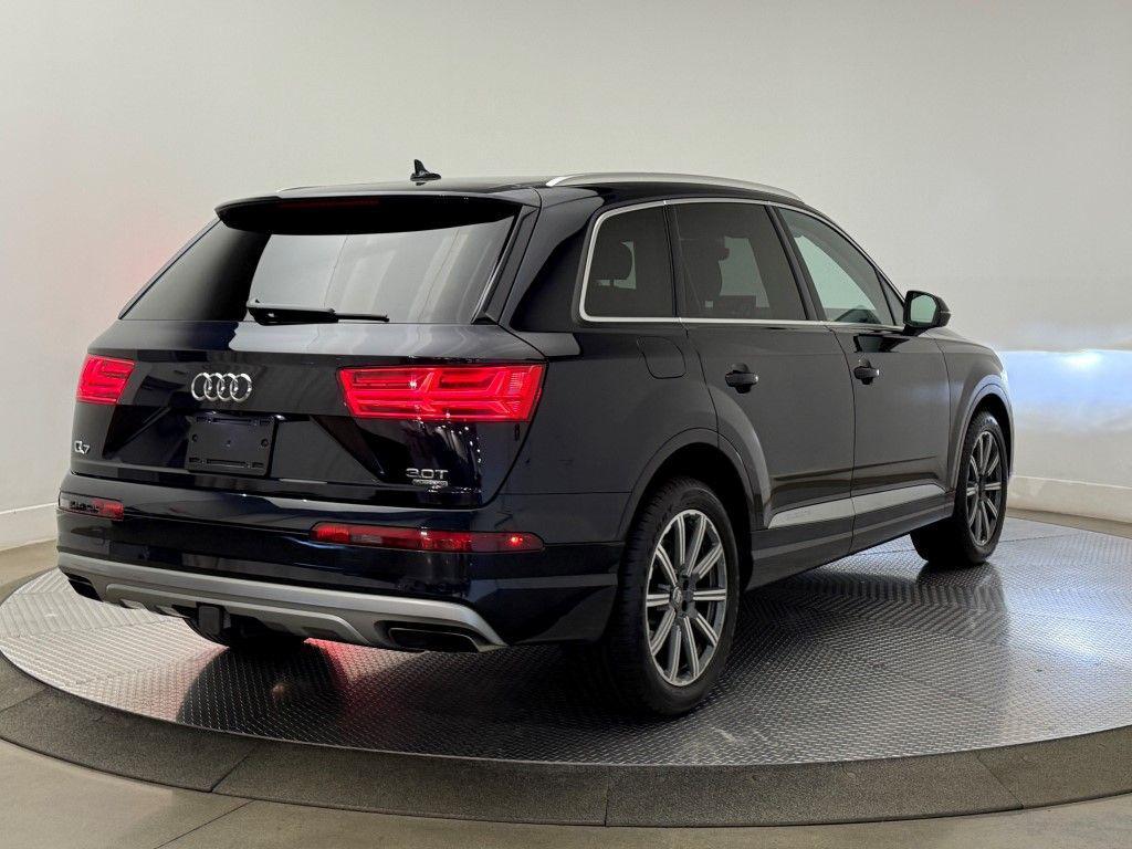 used 2018 Audi Q7 car, priced at $15,900