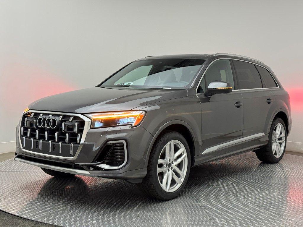new 2025 Audi Q7 car, priced at $76,440