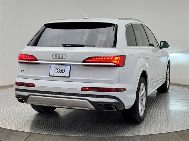 new 2025 Audi Q7 car, priced at $66,240