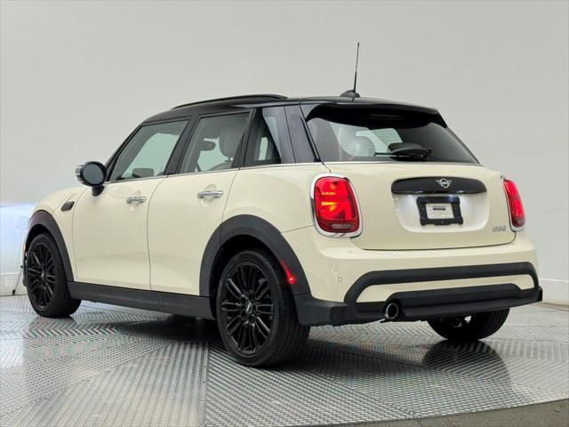 used 2022 MINI Hardtop car, priced at $23,900