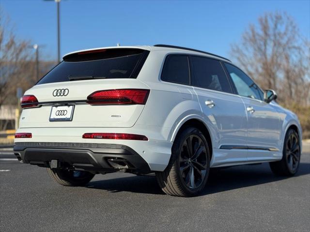 new 2025 Audi Q7 car, priced at $83,840