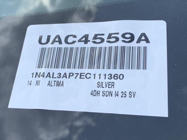 used 2014 Nissan Altima car