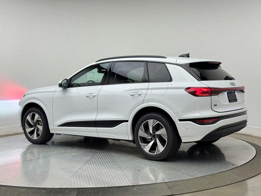 new 2025 Audi Q6 e-tron car, priced at $74,450